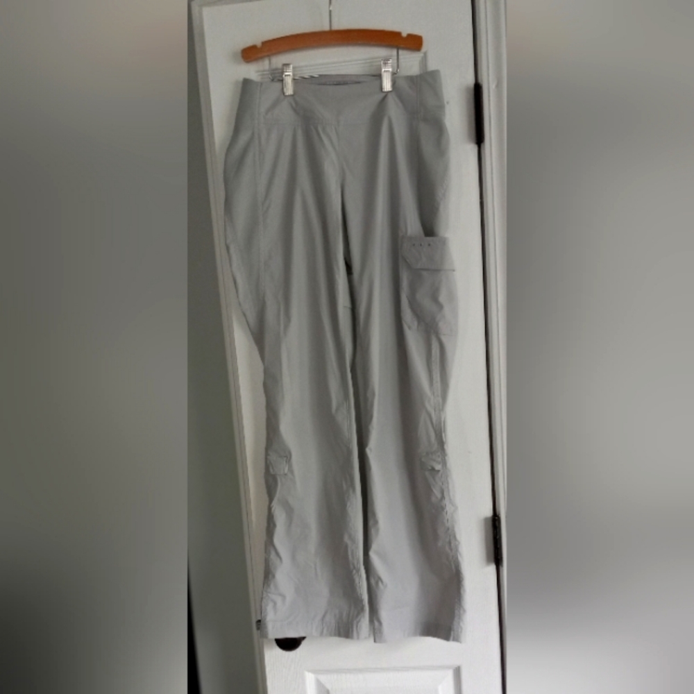 Columbia PFG fishing / hiking pants. Safari color.